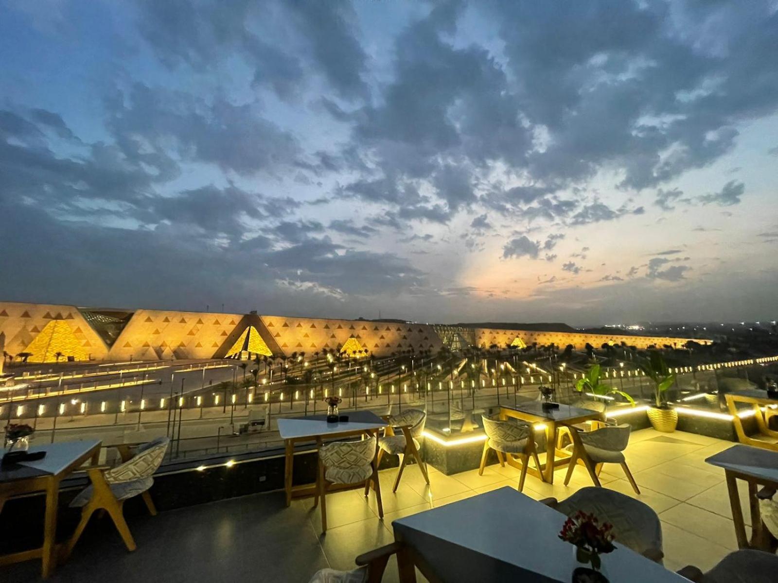Royal Great Pyramid Inn Kafr Ghatati Exterior photo